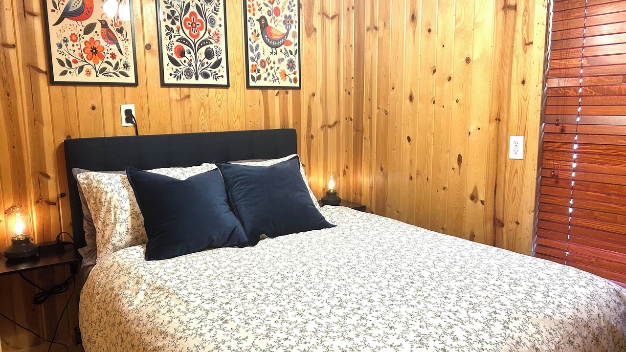 Photo of Bedroom in Onamia