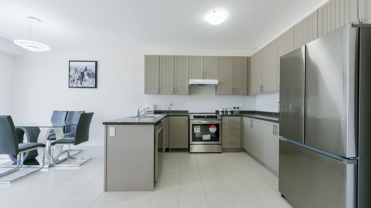 Photo of Kitchen in Thorold