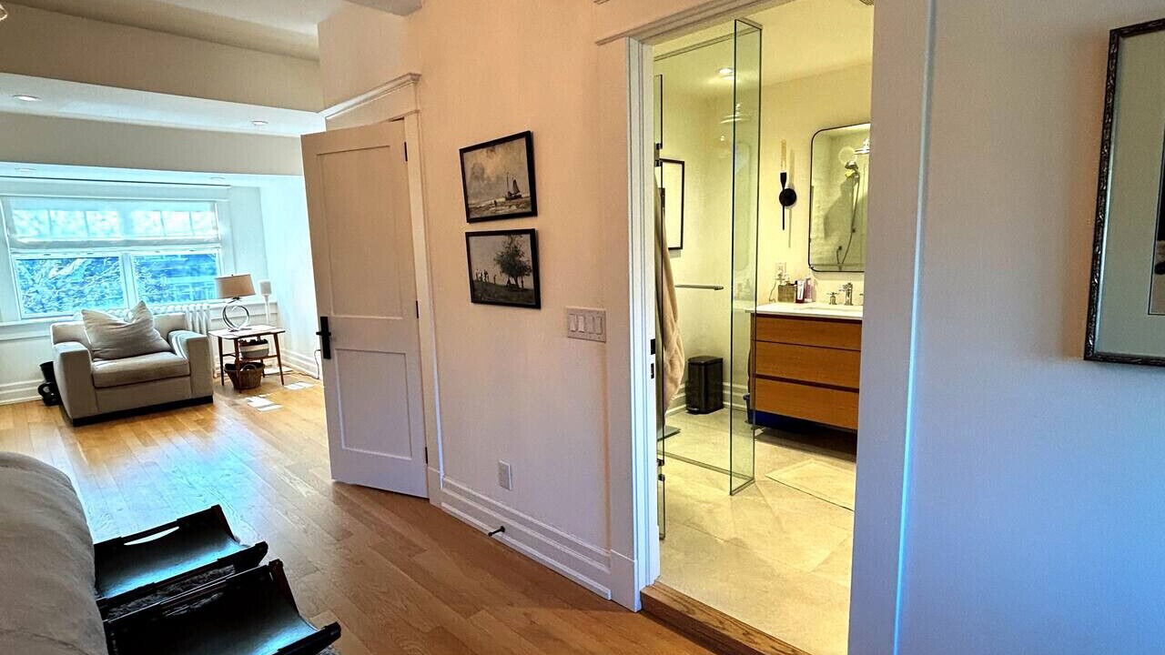 Photo of Bathroom in Roncesvalles Village