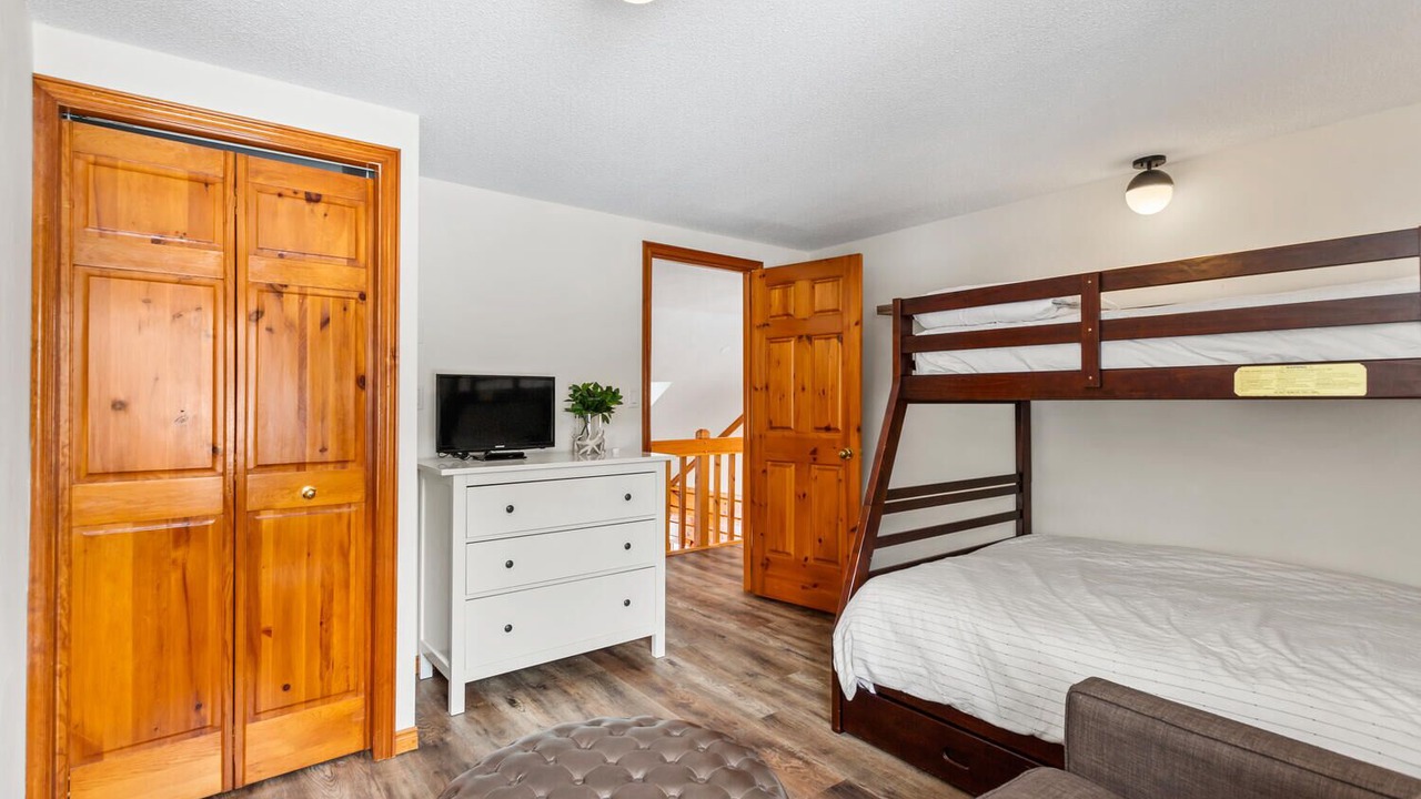 Photo of Bedroom in Port Franks