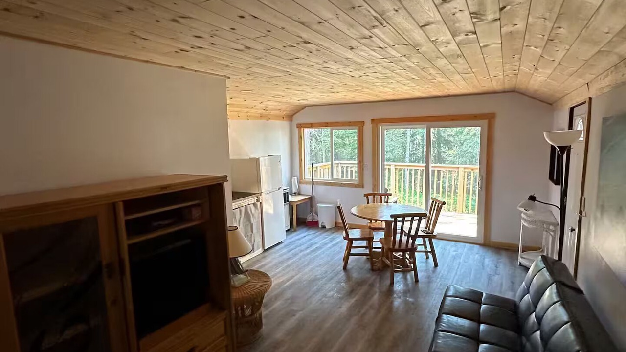 Photo of Livingroom in Northern Ontario
