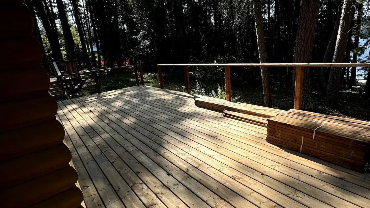 Photo of Patio Balcony in Northern Ontario