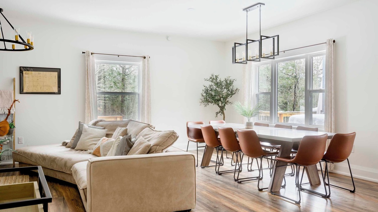 Photo of Livingroom in Huntsville