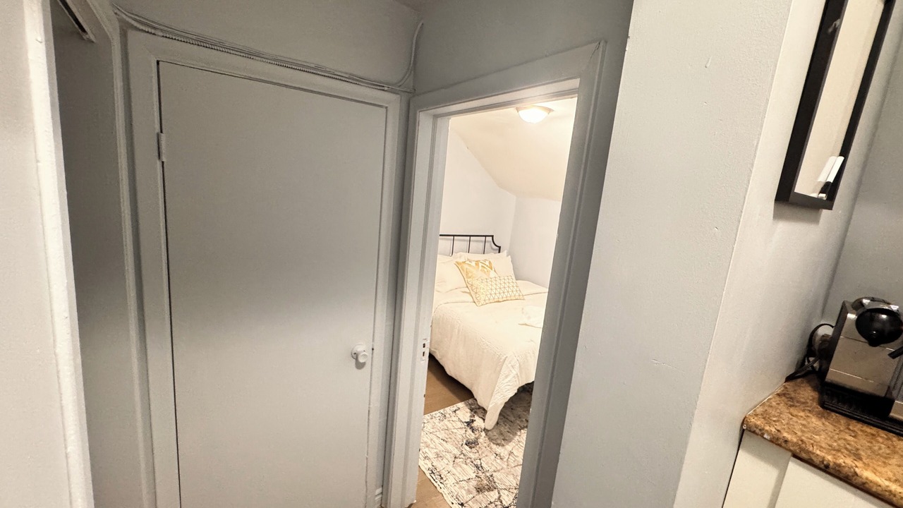 Photo of Bedroom in Port Credit