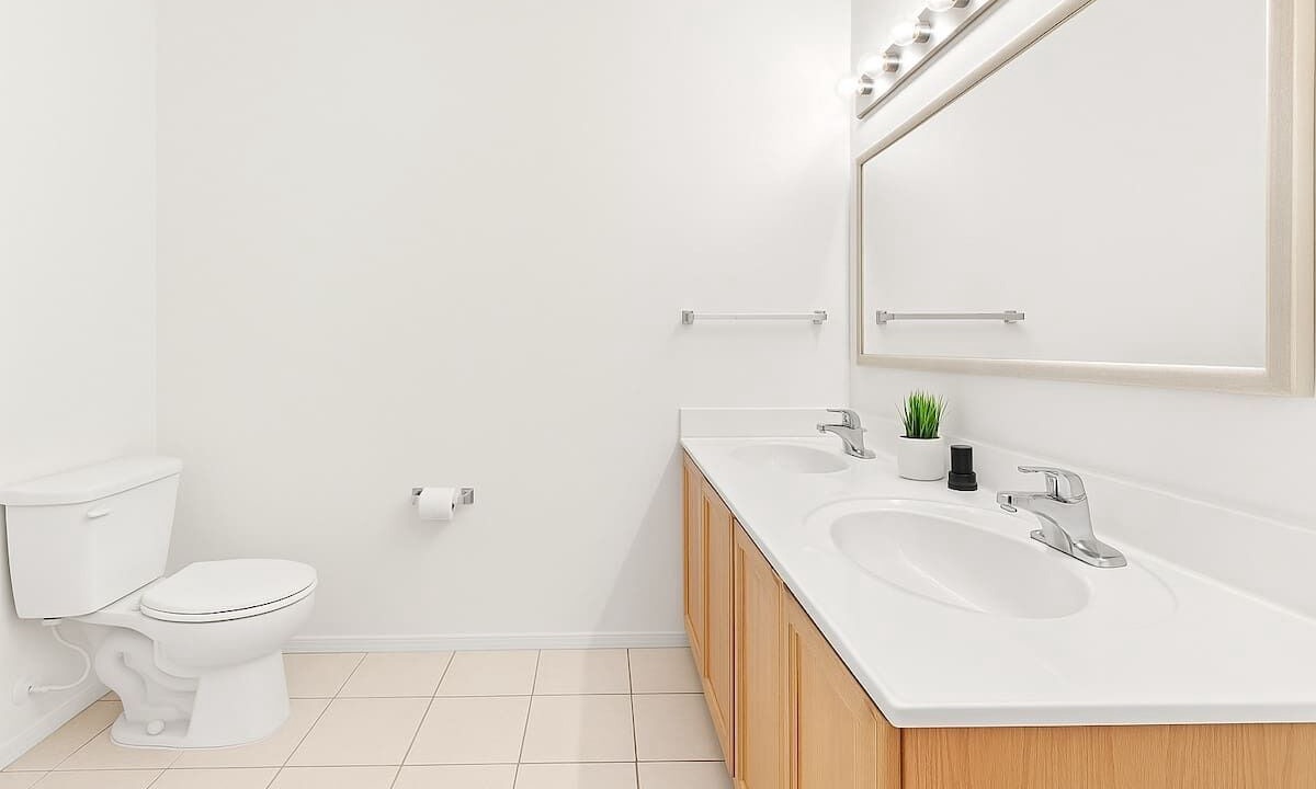 Photo of Bathroom in West Seventh