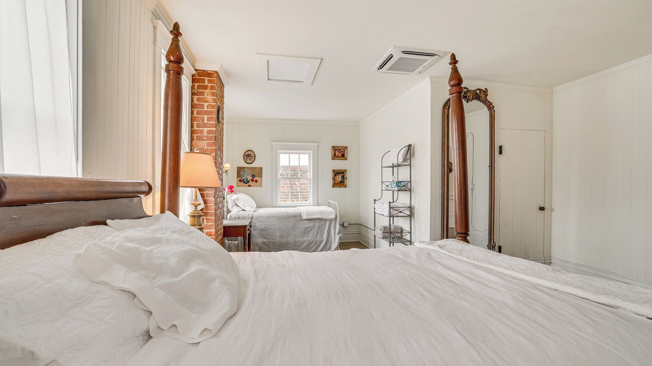 Photo of Bedroom in Spring Grove