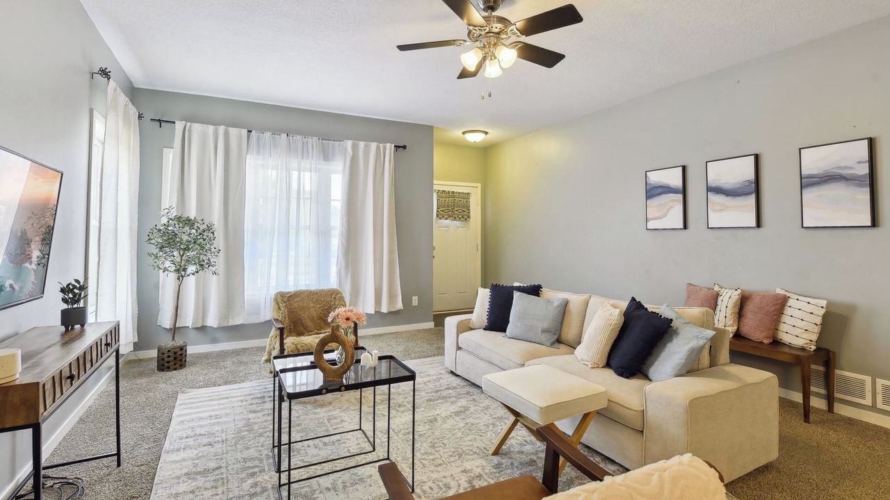 Photo of Livingroom in Richfield