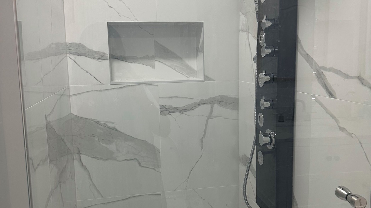 Photo of Bathroom in Churchill Meadows
