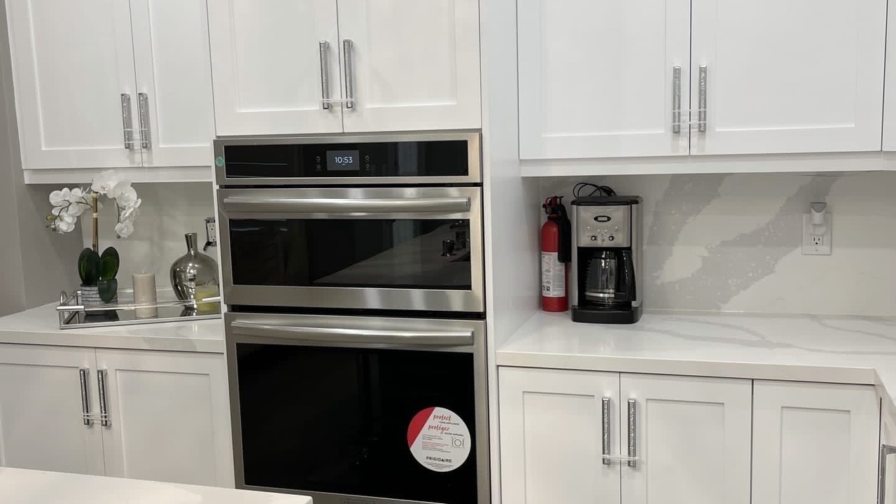 Photo of Kitchen in Churchill Meadows