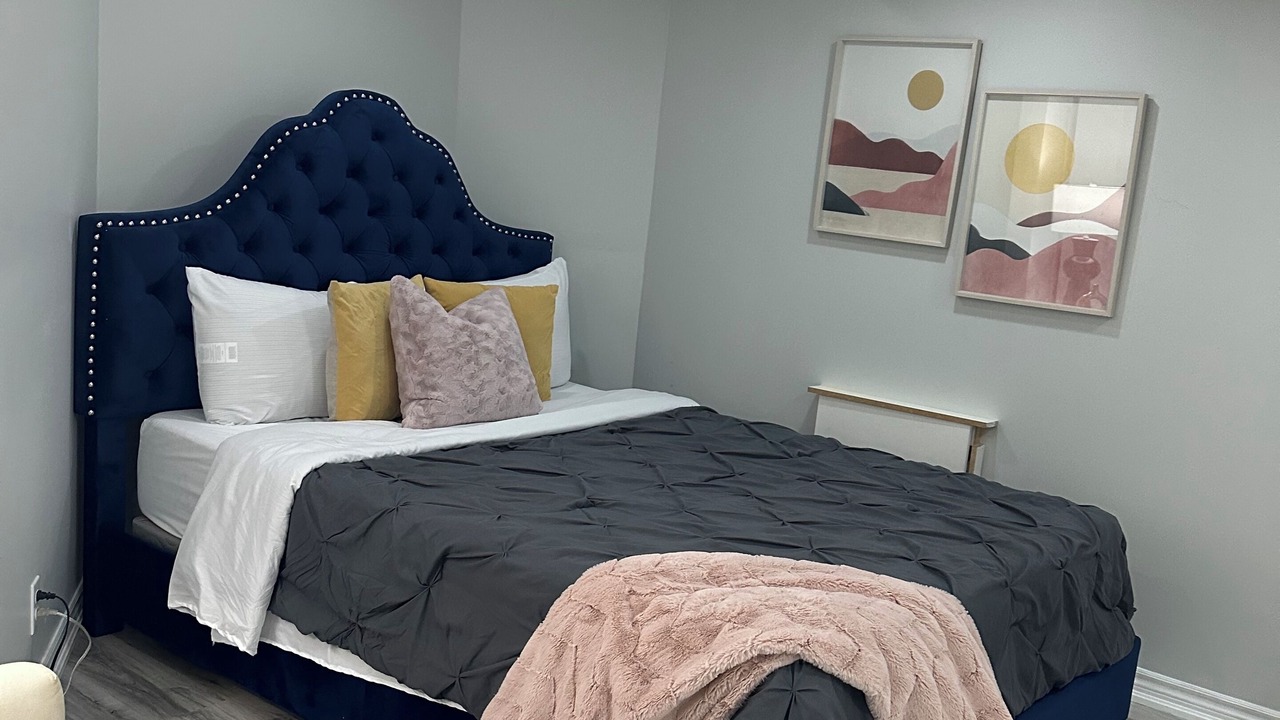 Photo of Bedroom in Churchill Meadows