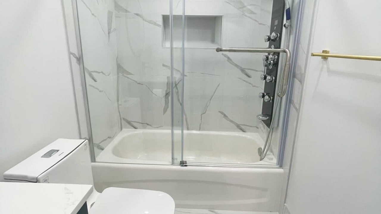 Photo of Bathroom in Churchill Meadows
