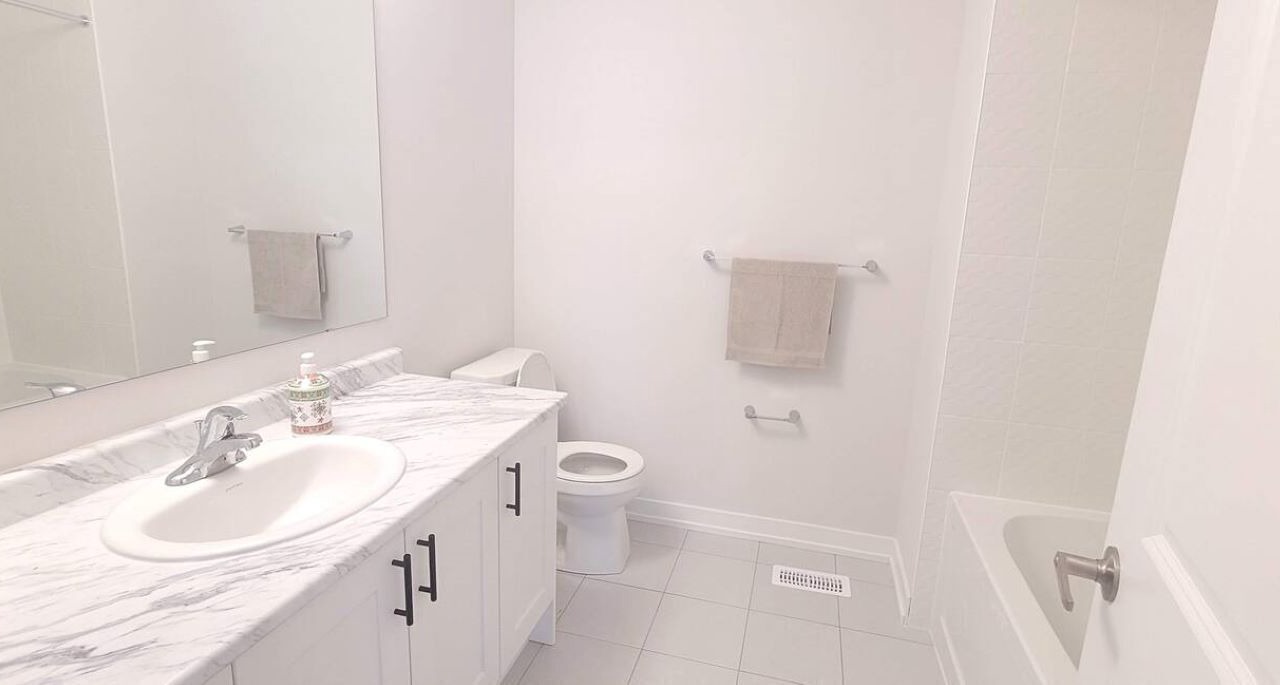 Photo of Bathroom in Simcoe