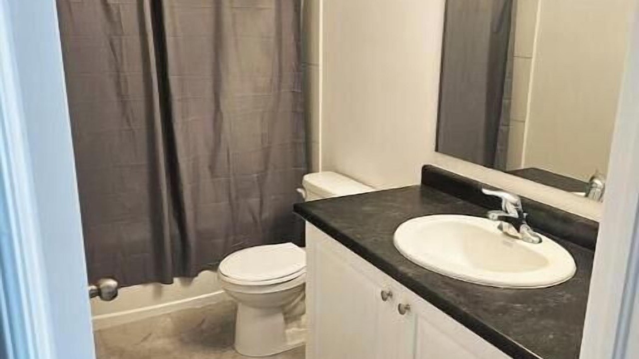 Photo of Bathroom in Gravenhurst