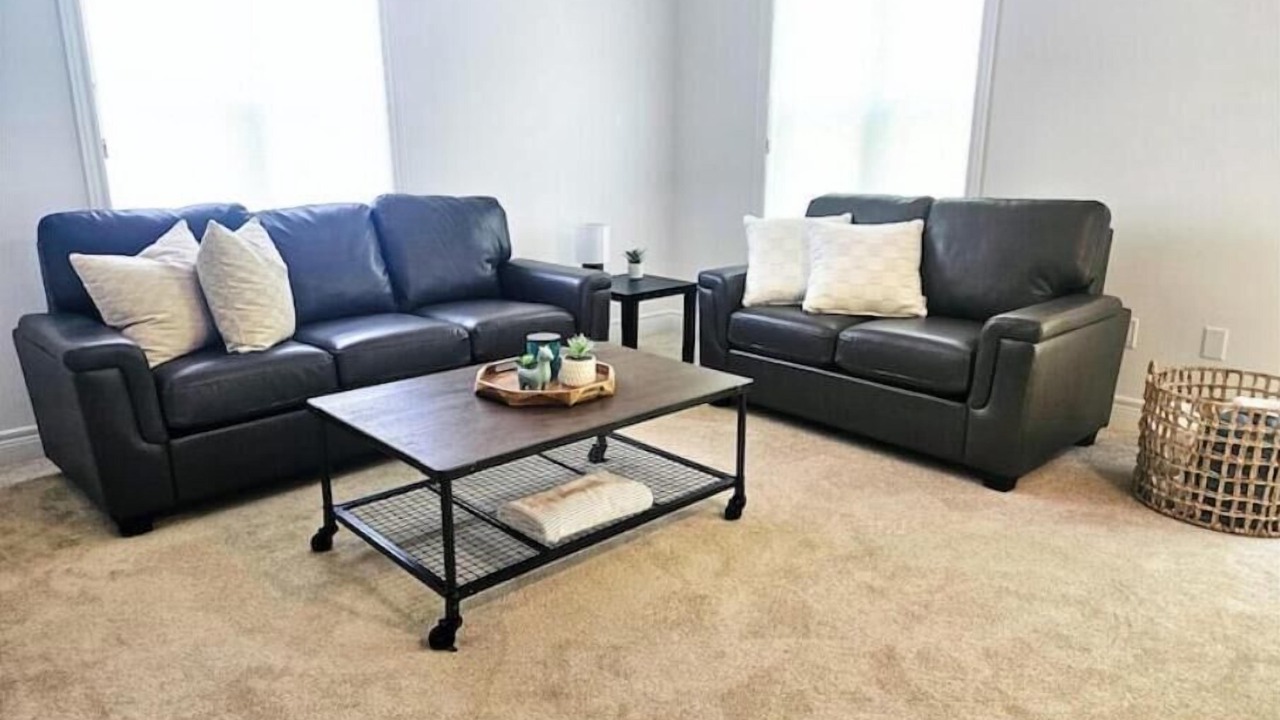 Photo of Livingroom in Gravenhurst