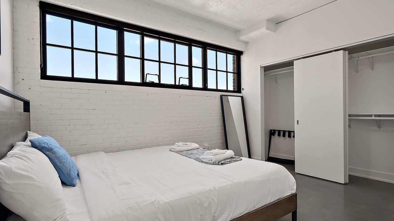 Photo of Bedroom in Warehouse District
