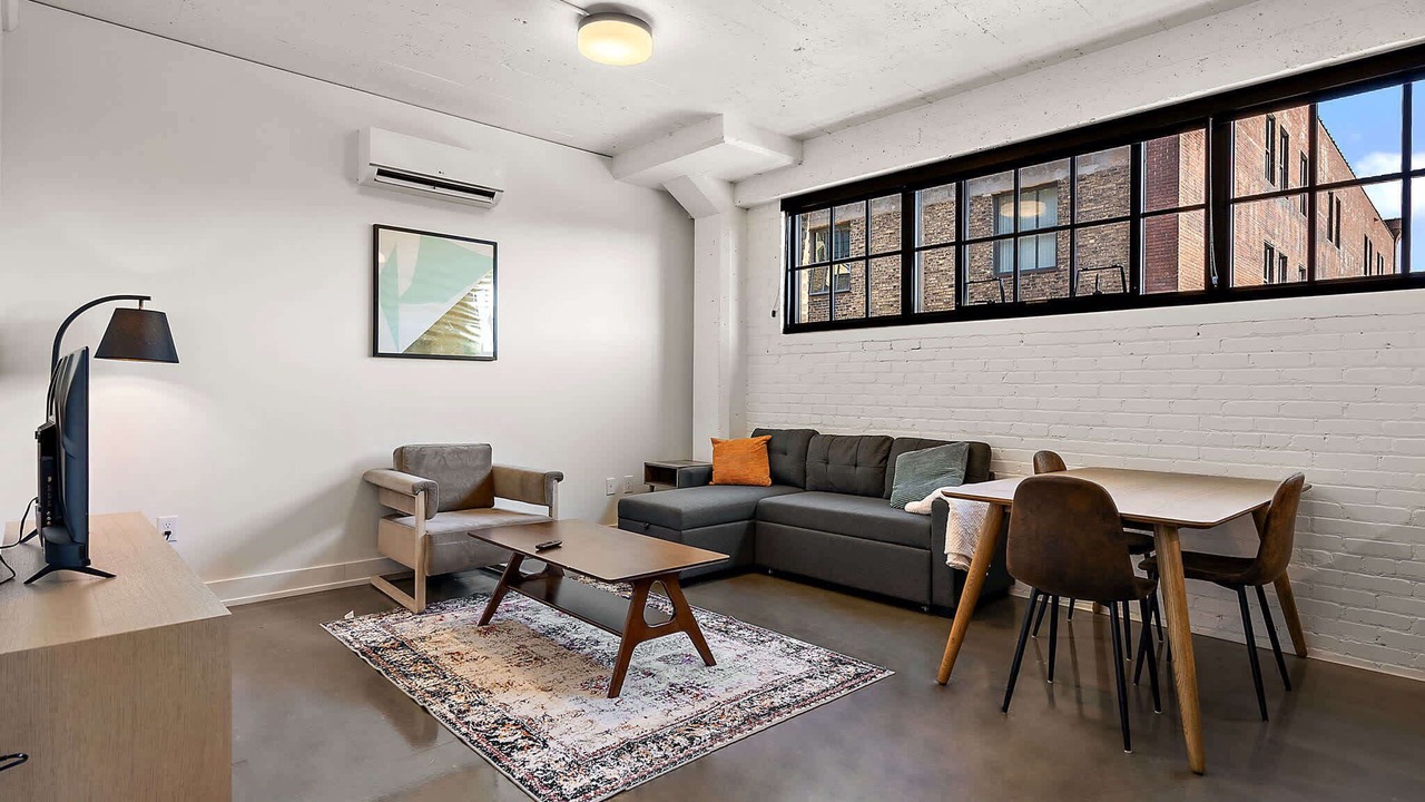 Photo of Outdoor in Warehouse District