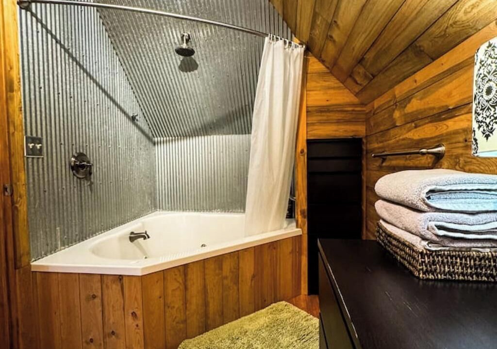 Photo of Bathroom in Willmar