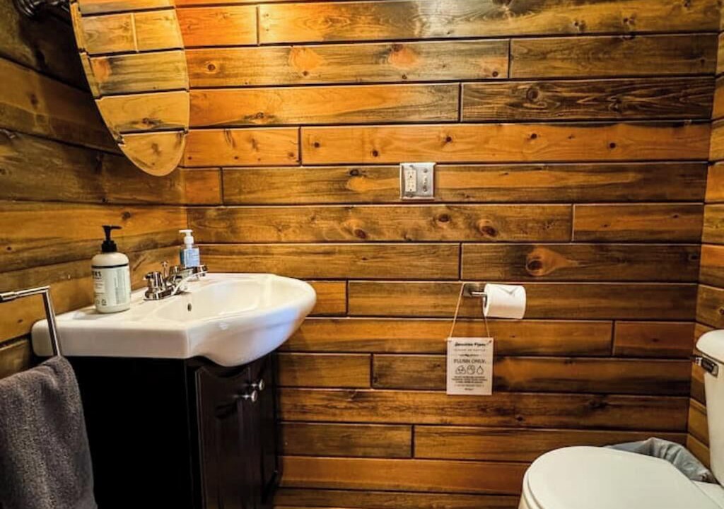 Photo of Bathroom in Willmar