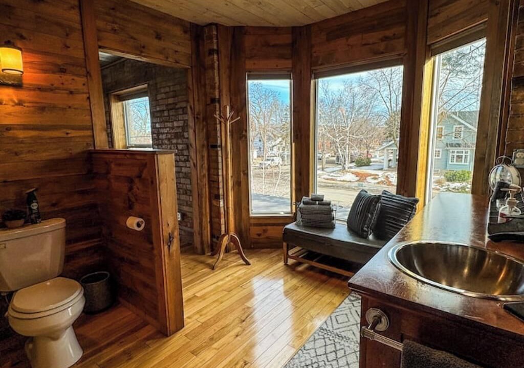 Photo of Bathroom in Willmar