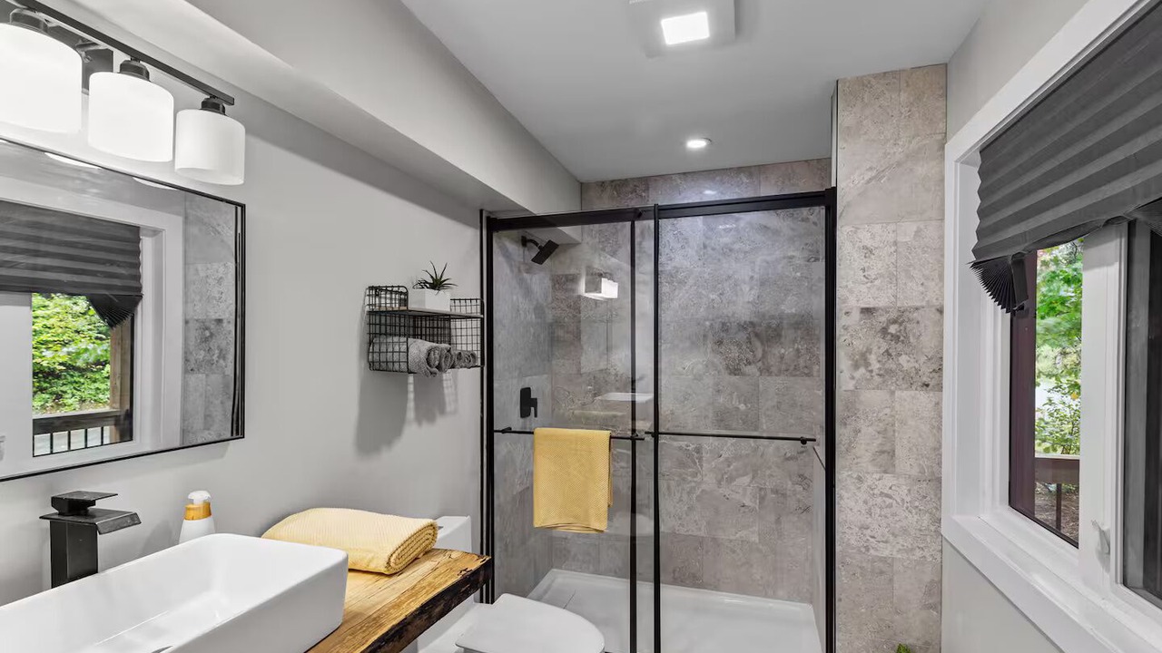 Photo of Bathroom in Whitney
