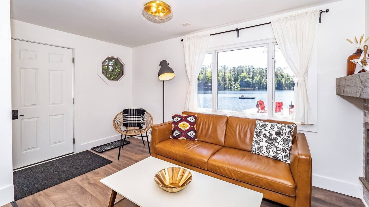 Photo of Livingroom in Huntsville