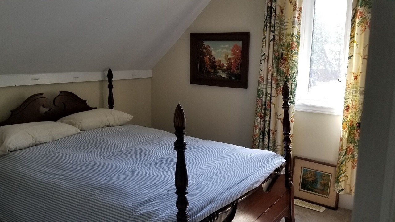 Photo of Bedroom in Port Burwell