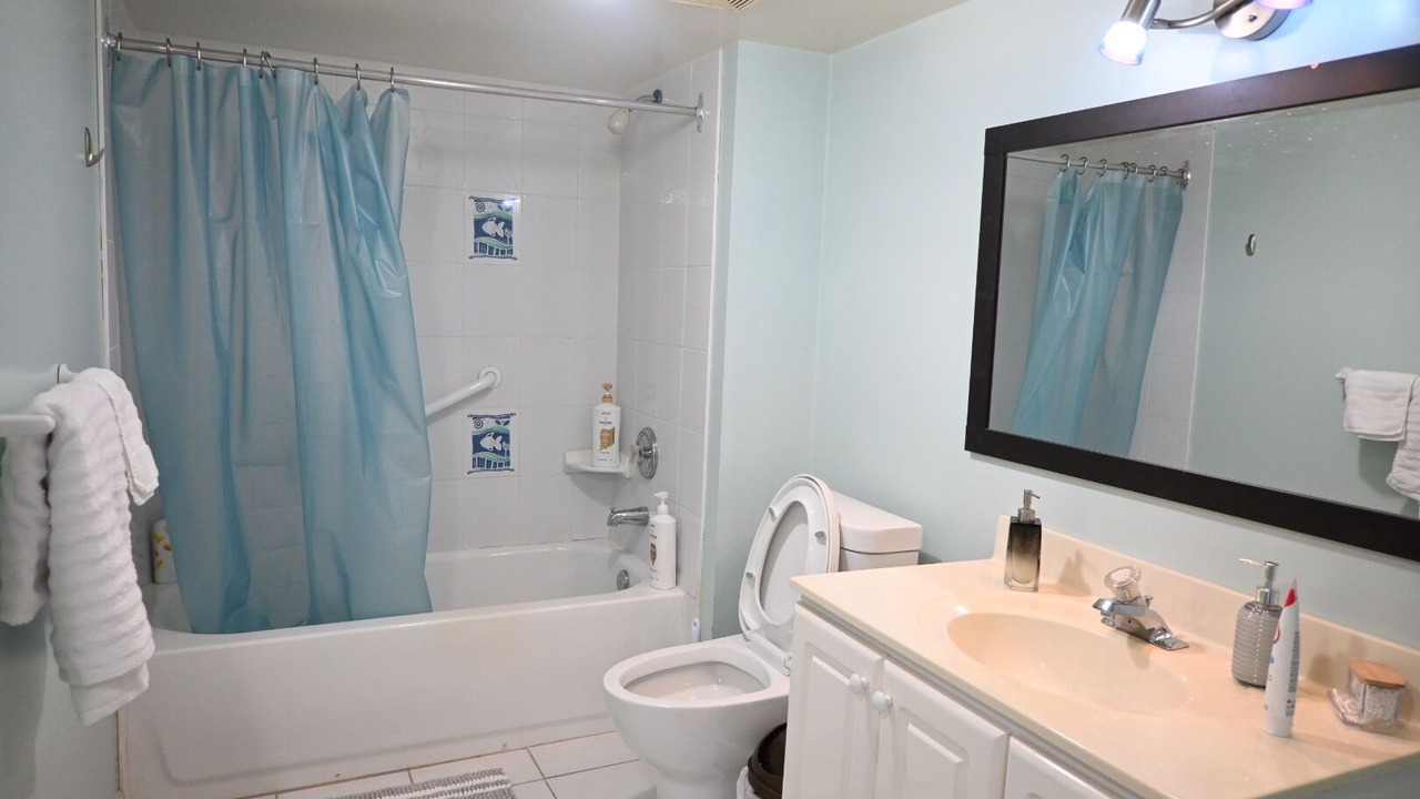 Photo of Bathroom in Meadowvale Village