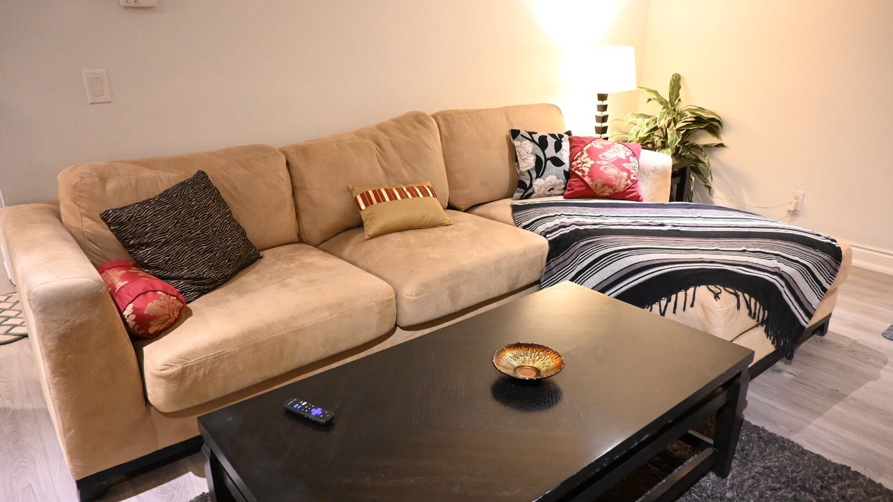 Photo of Livingroom in Meadowvale Village