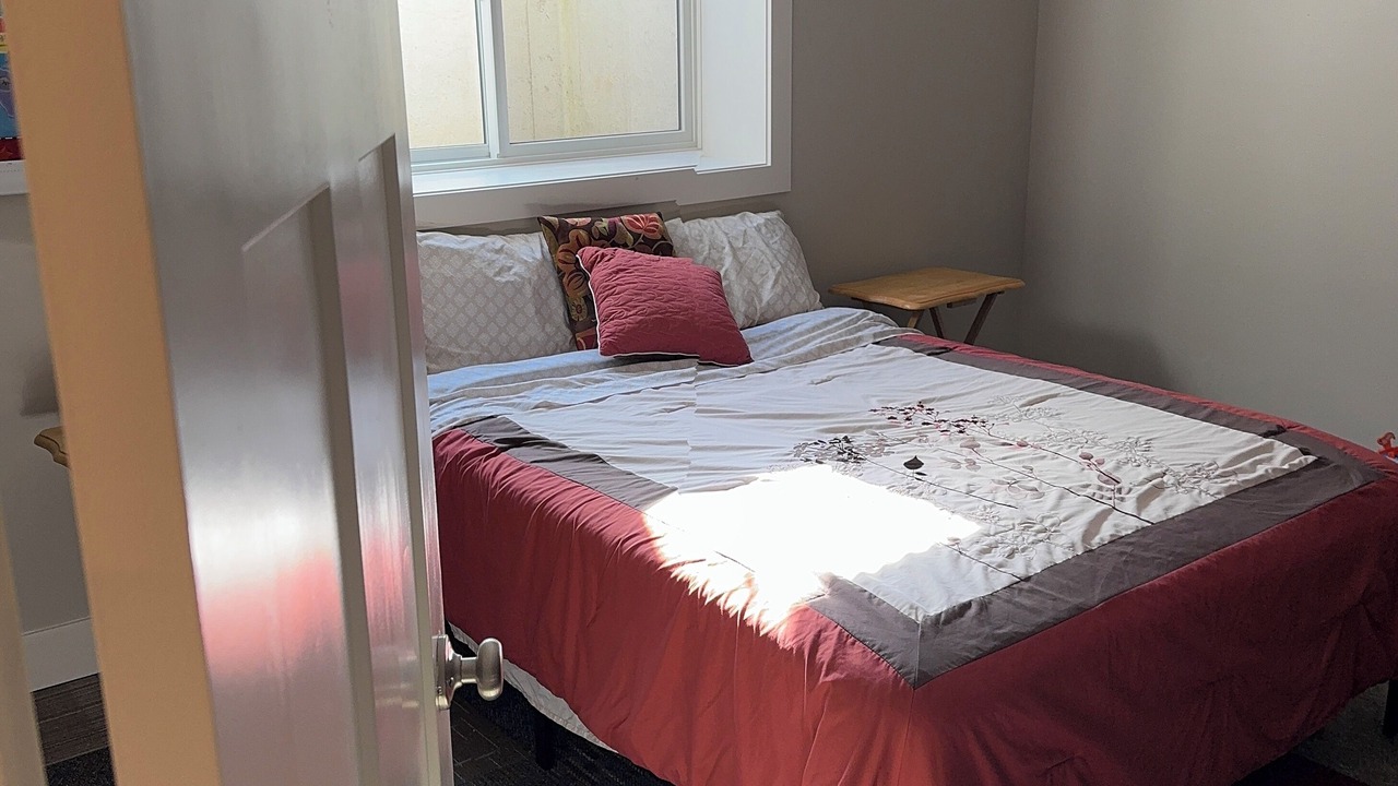 Photo of Bedroom in Lakeville