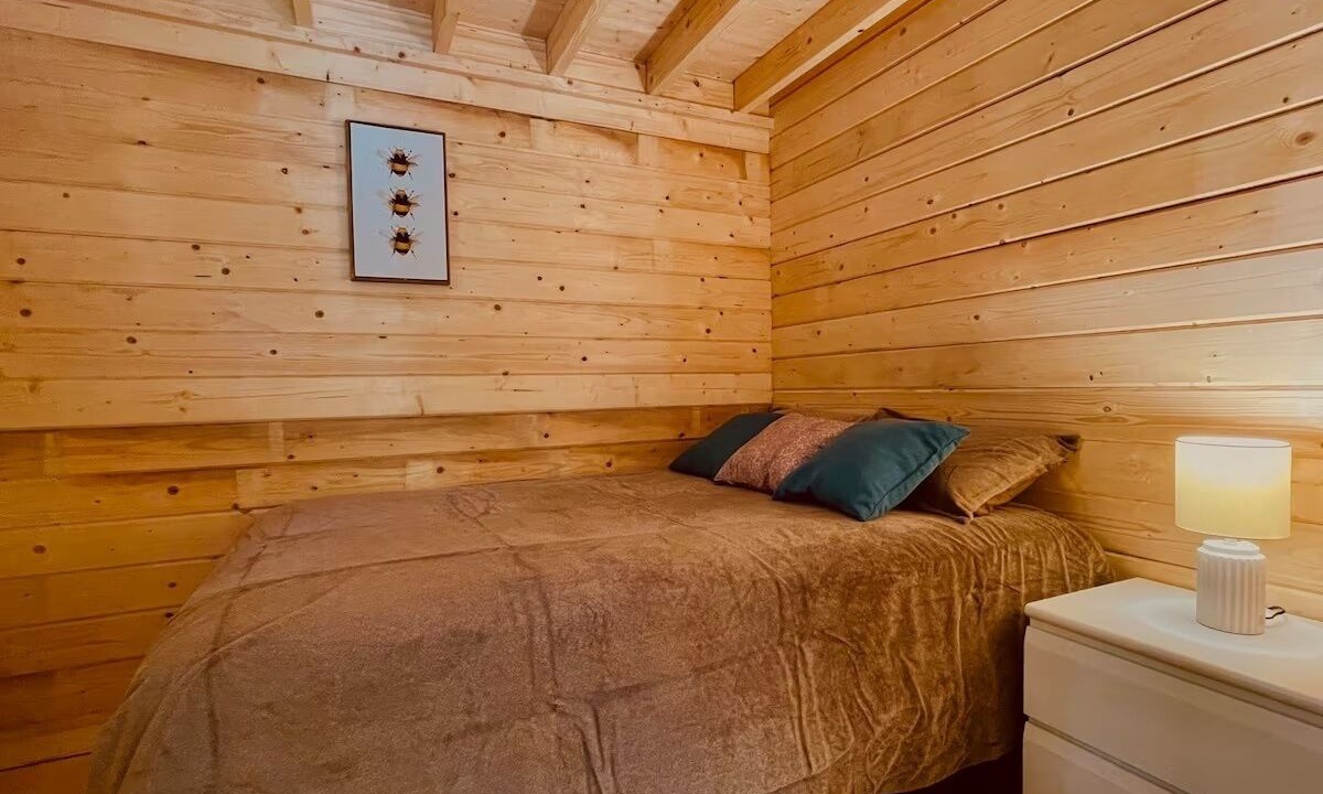 Photo of Bedroom in Alexandria