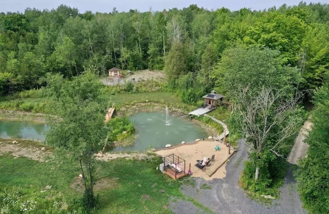 Photo of Outdoor in Alexandria