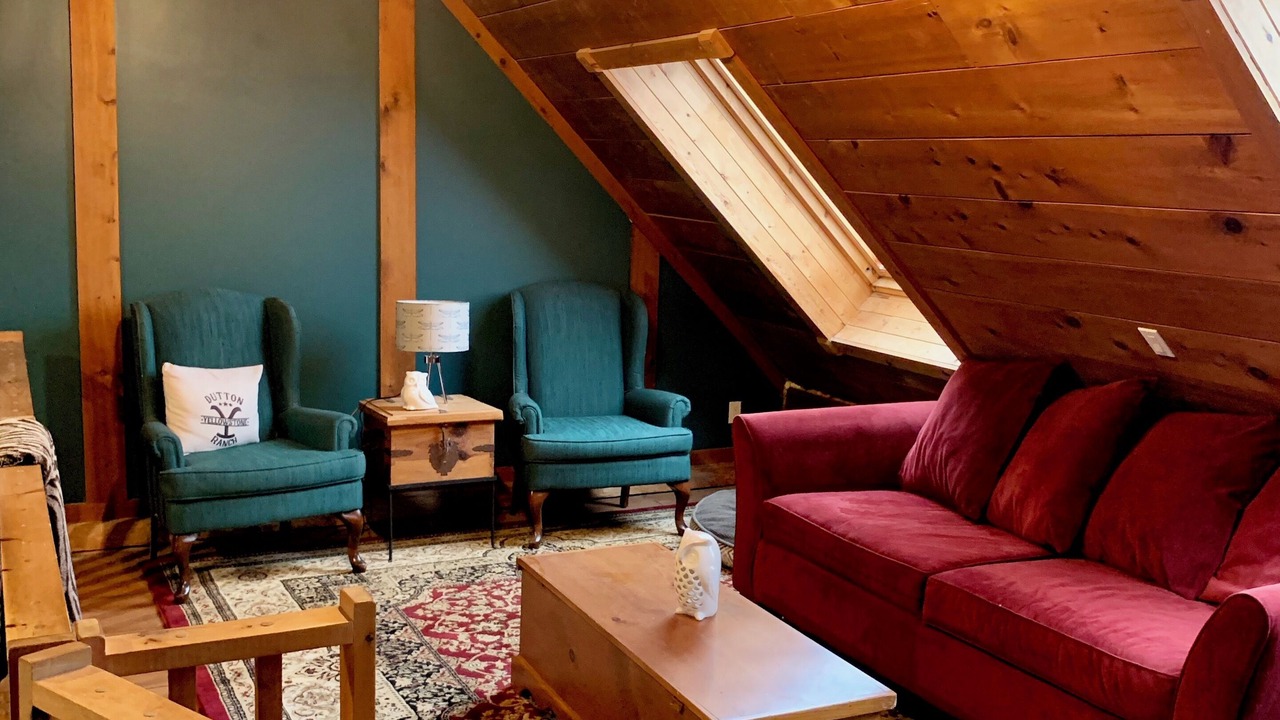 Photo of Livingroom in Bethany