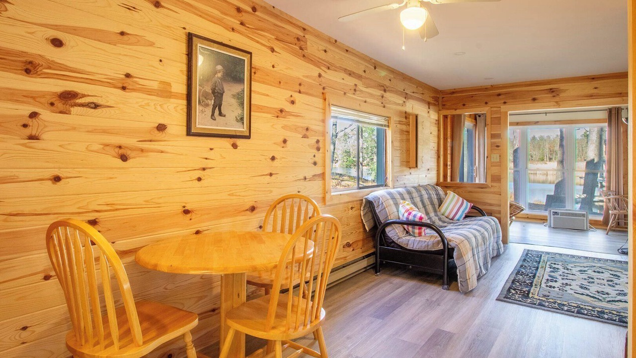 Photo of Bedroom in Trent Lakes