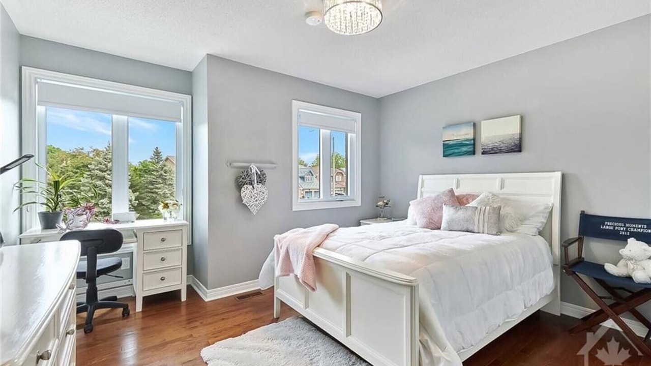 Photo of Bedroom in Ottawa Division