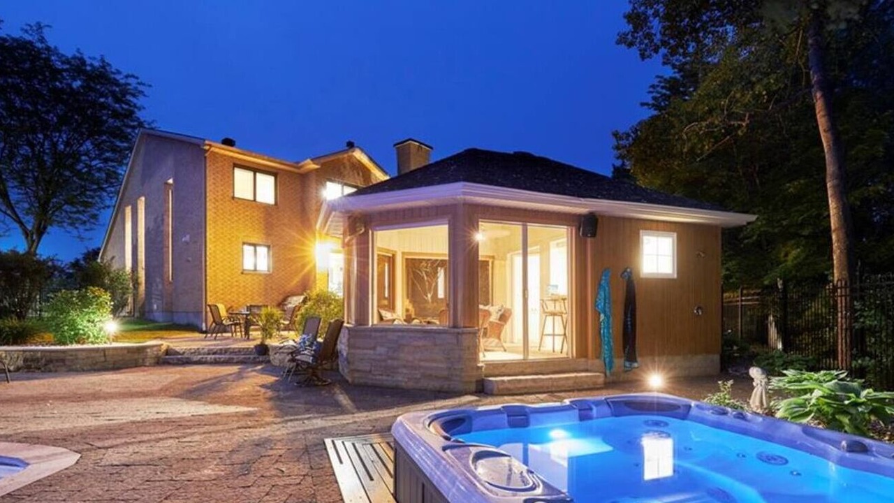 Photo of Patio Balcony in Ottawa Division