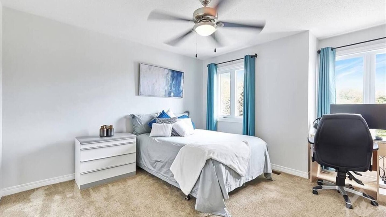 Photo of Bedroom in Ottawa Division