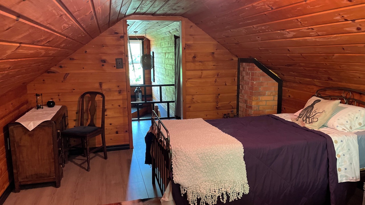 Photo of Bedroom in Algoma District