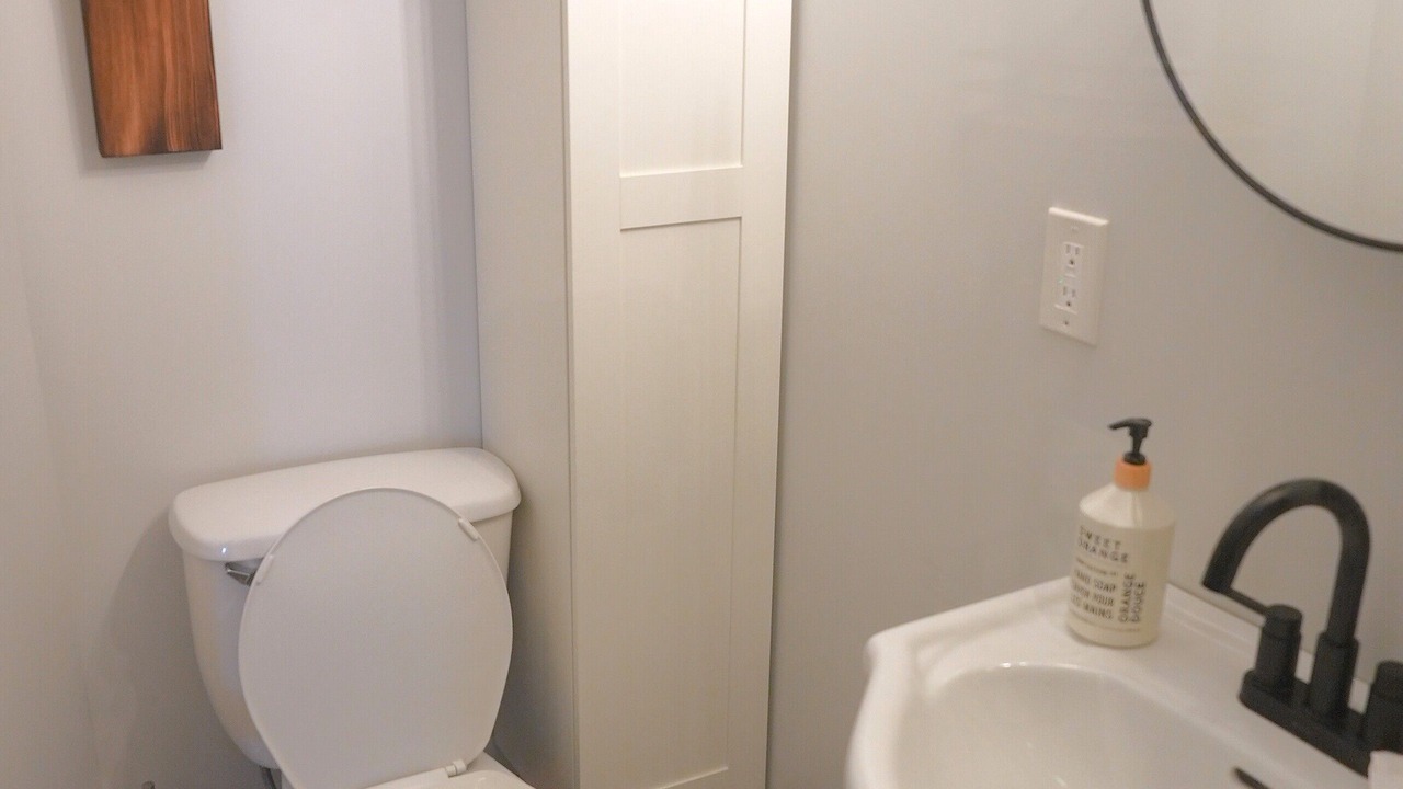 Photo of Bathroom in Clarkson-Lorne Park
