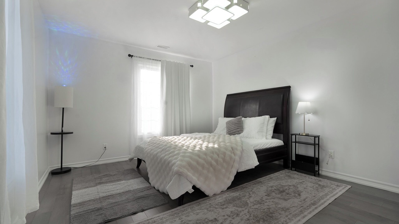 Photo of Bedroom in Ajax