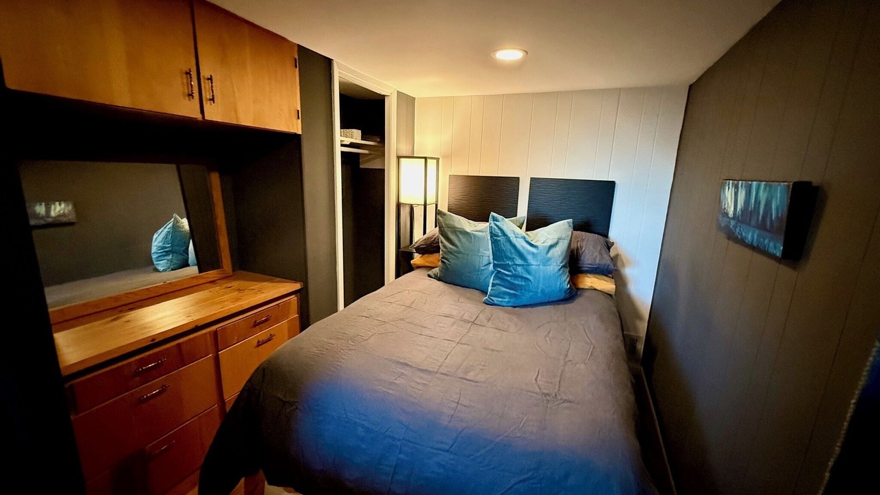 Photo of Bedroom in Grand Marais