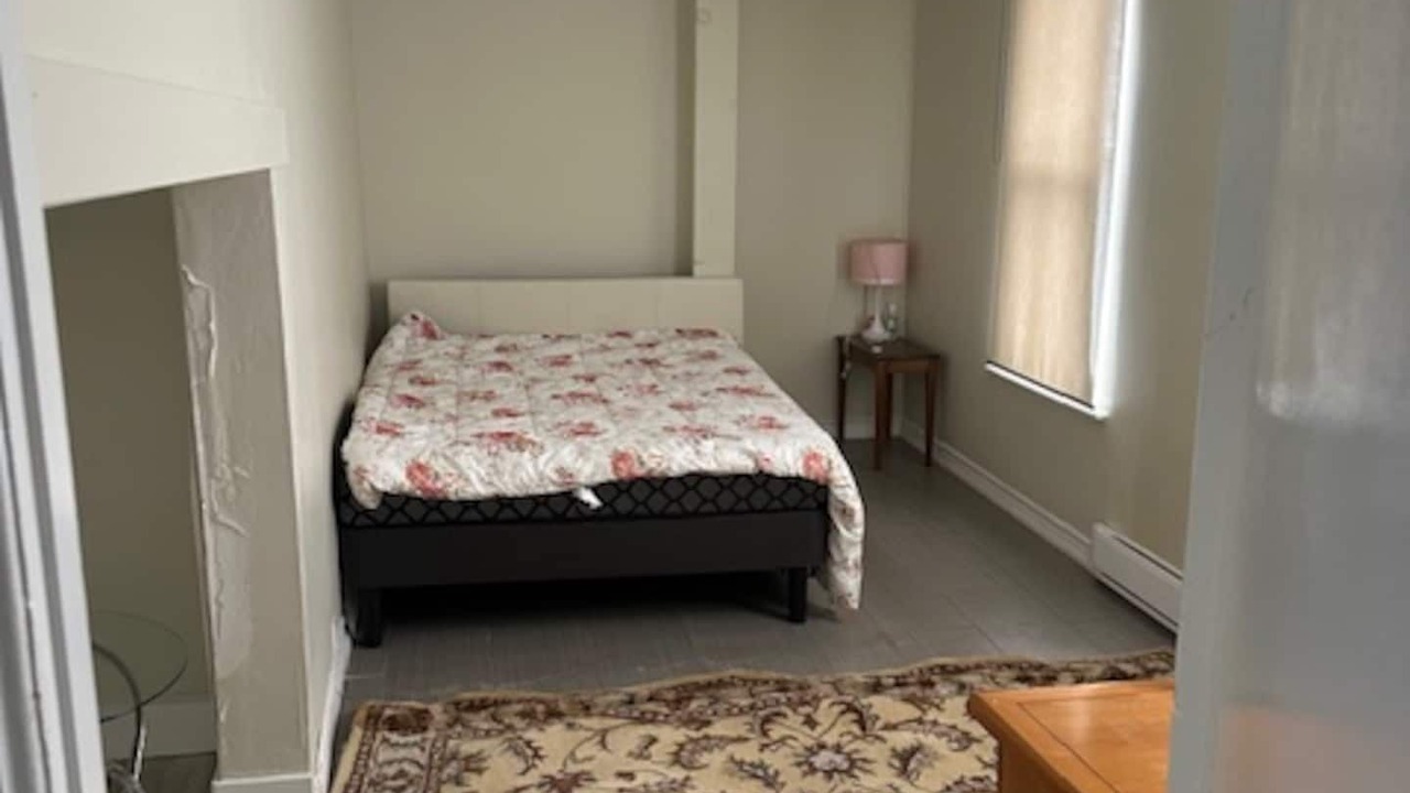 Photo of Bedroom in Downtown Niagara Falls