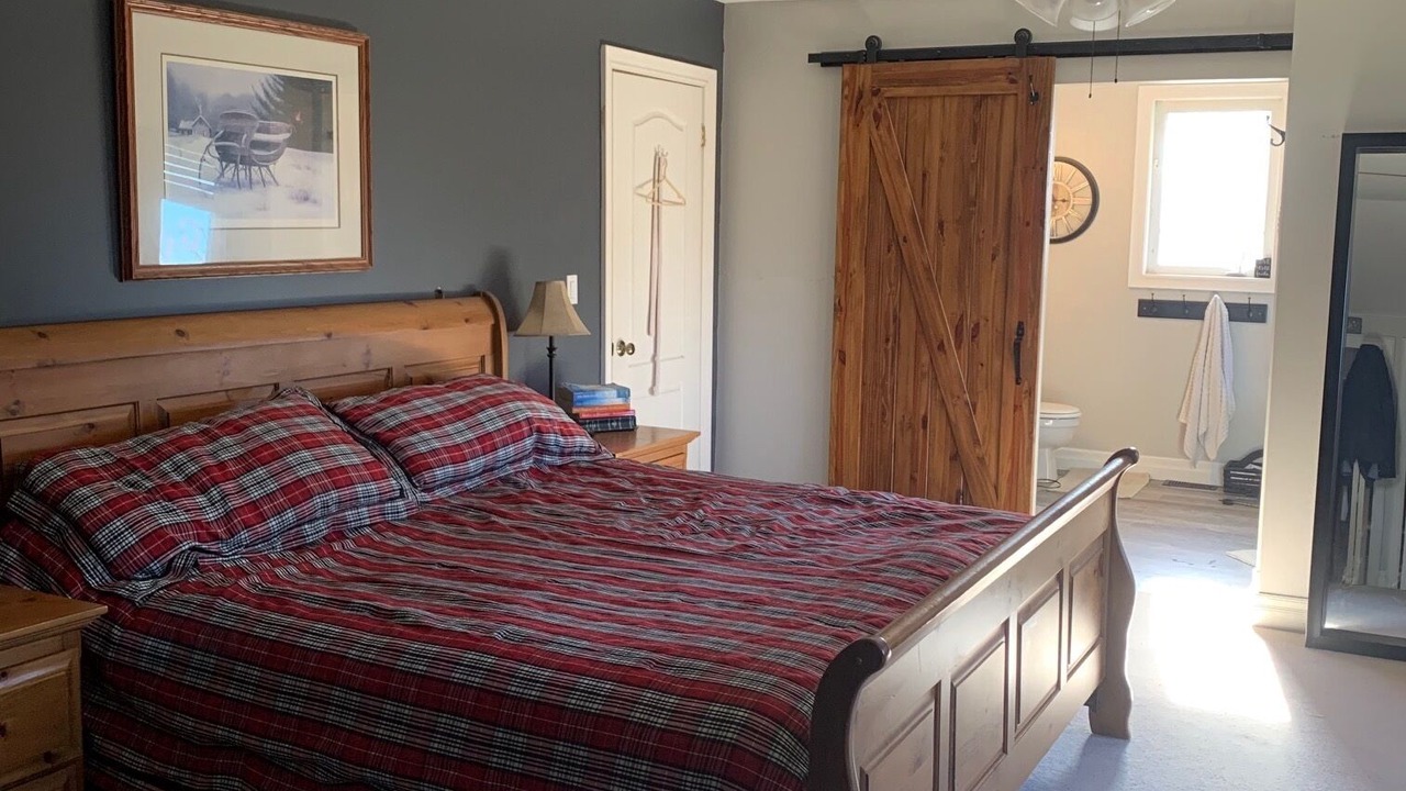 Photo of Bedroom in Caledon