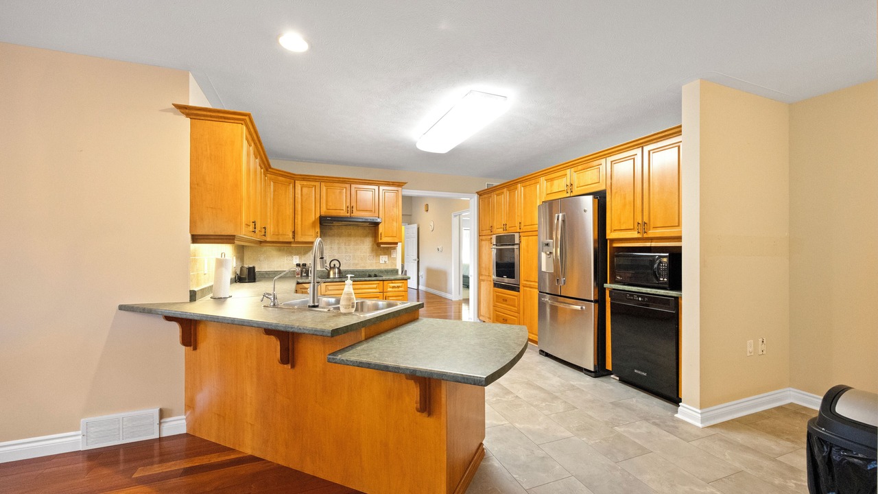 Photo of Kitchen in County of Brant