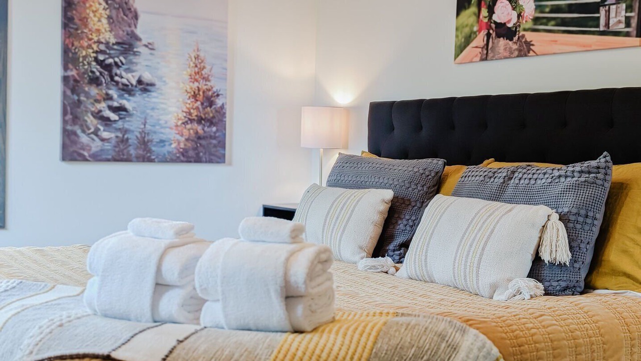 Photo of Bedroom in Two Harbors