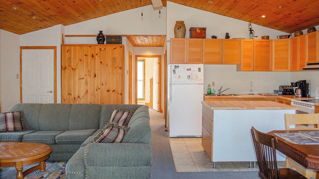 Photo of Livingroom in Trent Lakes