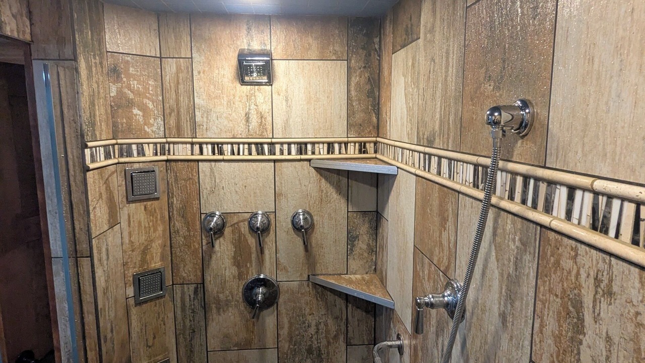 Photo of Bathroom in Walker
