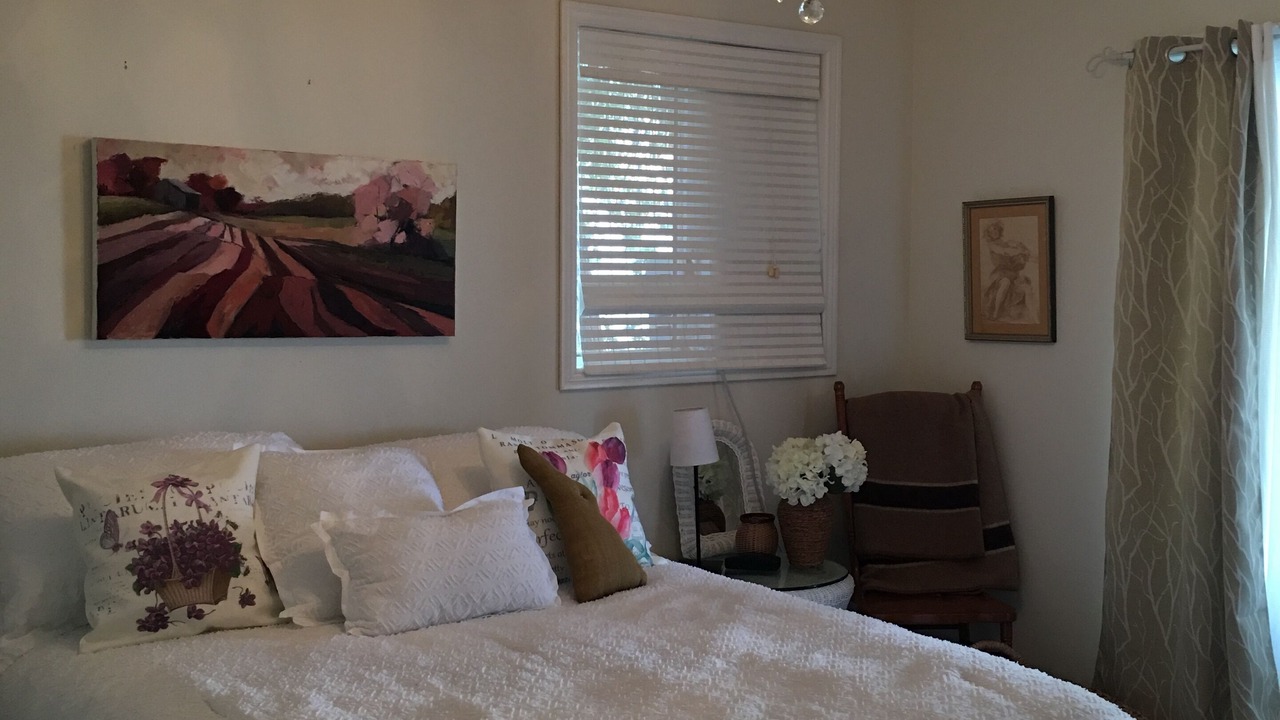 Photo of Bedroom in Hamilton