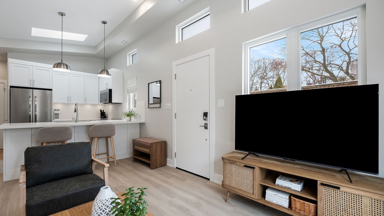 Photo of Livingroom in North York
