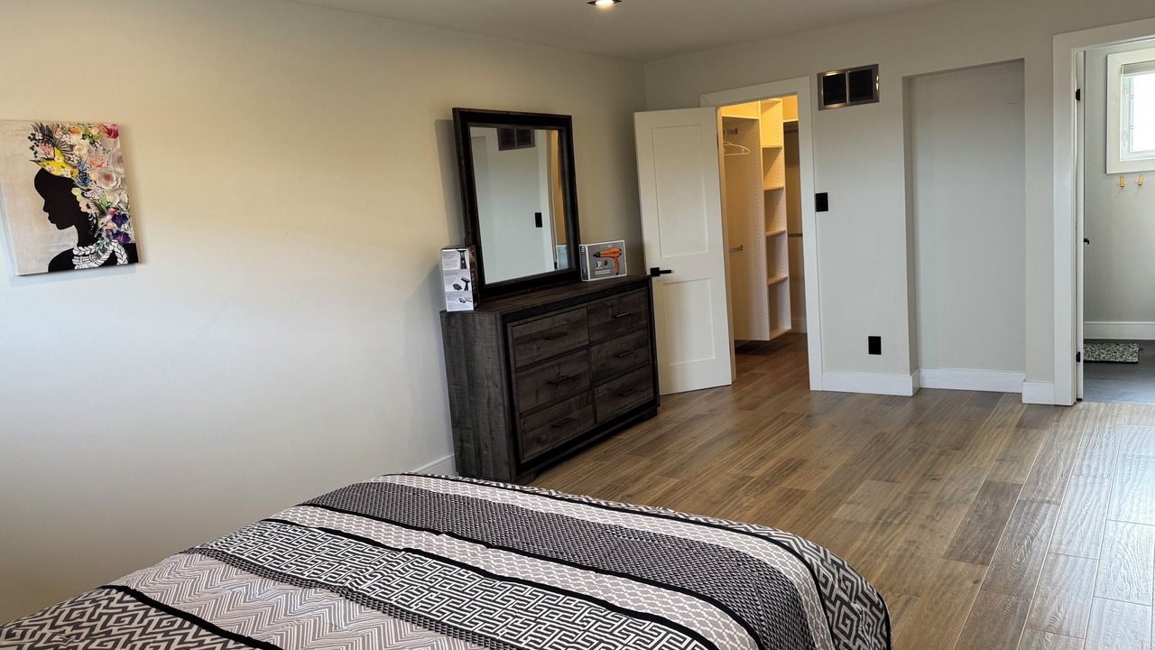 Photo of Bedroom in Richmond Hill