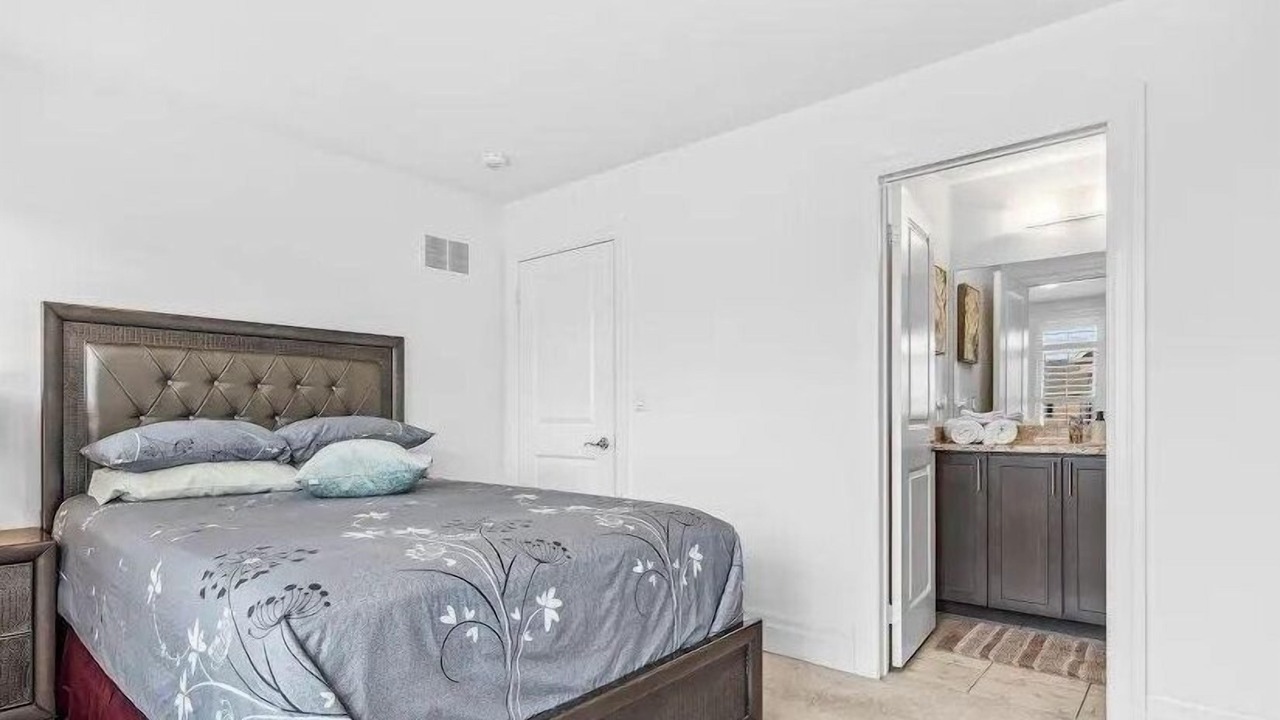 Photo of Bedroom in York Regional Municipality